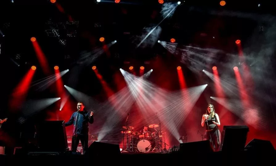 concert with red lights